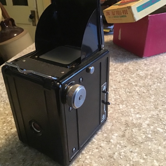 Vintage Spartus Full-vue Camera - Original Box - Classic Antique Camera - Picture 10 of 11